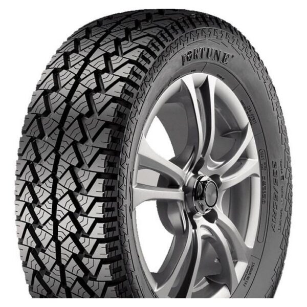 FORTUNE 235/75 R15 FSR-302 XL
